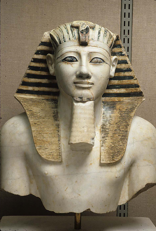statue of Thutmosis III (Metropolitan Museum copy)